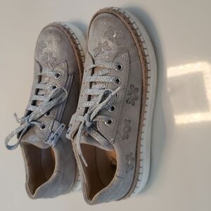 Naturino girls sneakers